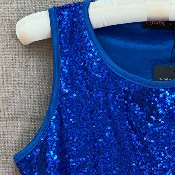 Blue Sequins Front and Back Sleeveless Top - Picture 5 of 15